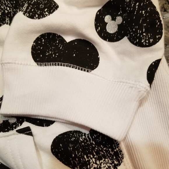NWOT  Disney zip jacket - Picture 5 of 13